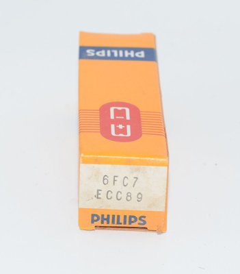 6FC7 / ECC89 Philips / Mullard Mitcham NOS Valve / Tube