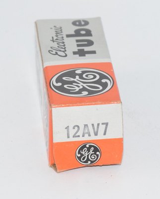 12AV7 GE USA NOS Valve / TUbe