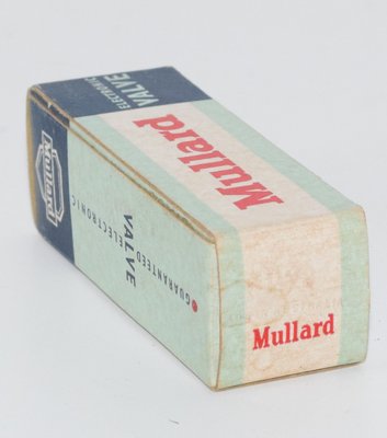 6JW8 Mullard Australia Valve / Tube