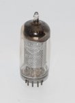 EF86 Mullard Blackburn 1960 Long Mesh Plate Valve / Tube thumbnail 1