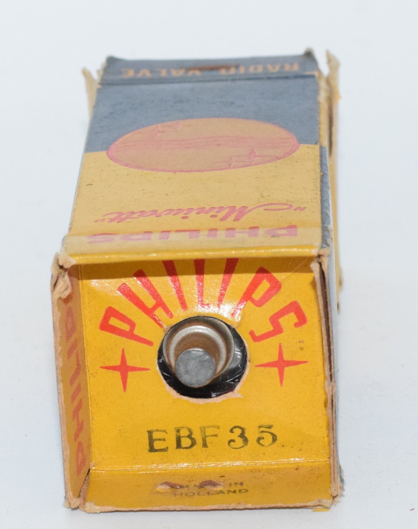 EBF35 Philips Miniwatt England NOS Valve / Tube