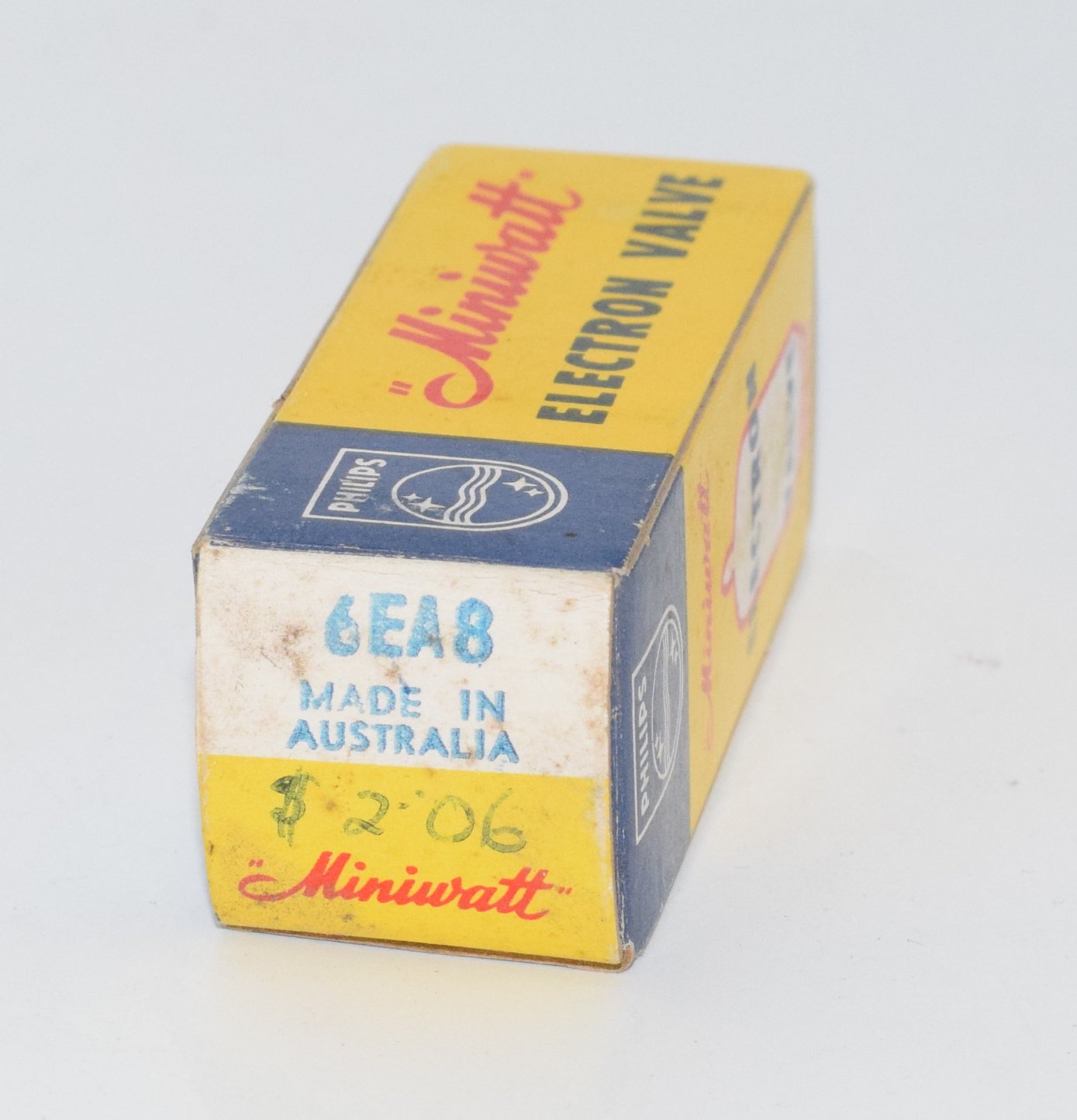 6EA8 Philips Miniwatt NOS Valve / Tube