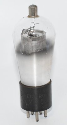 235 Radiotron RCA USA Balloon Valve / Tube