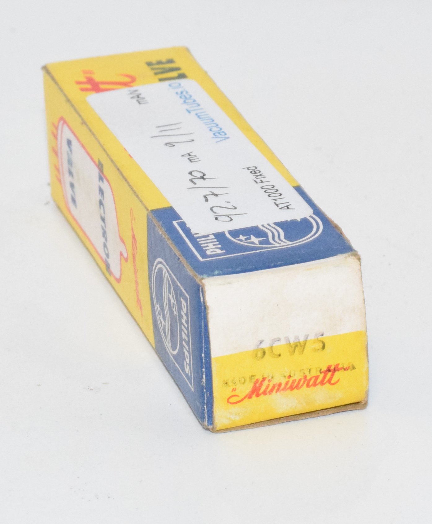6CW5 Philps Miniwatt Australia NOS Valve / Tube