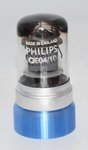 QE04/10 Philips Miniwatt UK Blackburn 1958 NOS Valve / Tube thumbnail 1