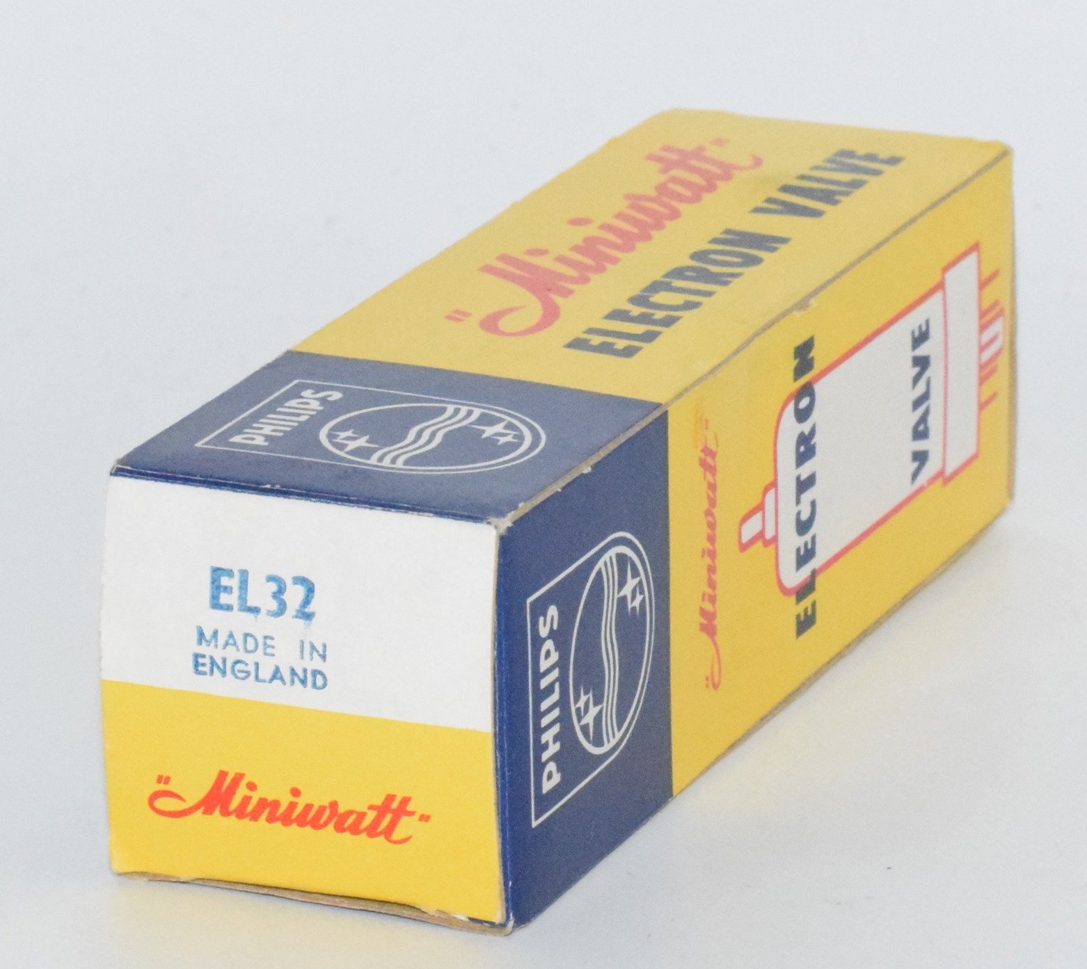 EL32 Miniwatt *Blackburn 1968* England NOS Valve / Tube