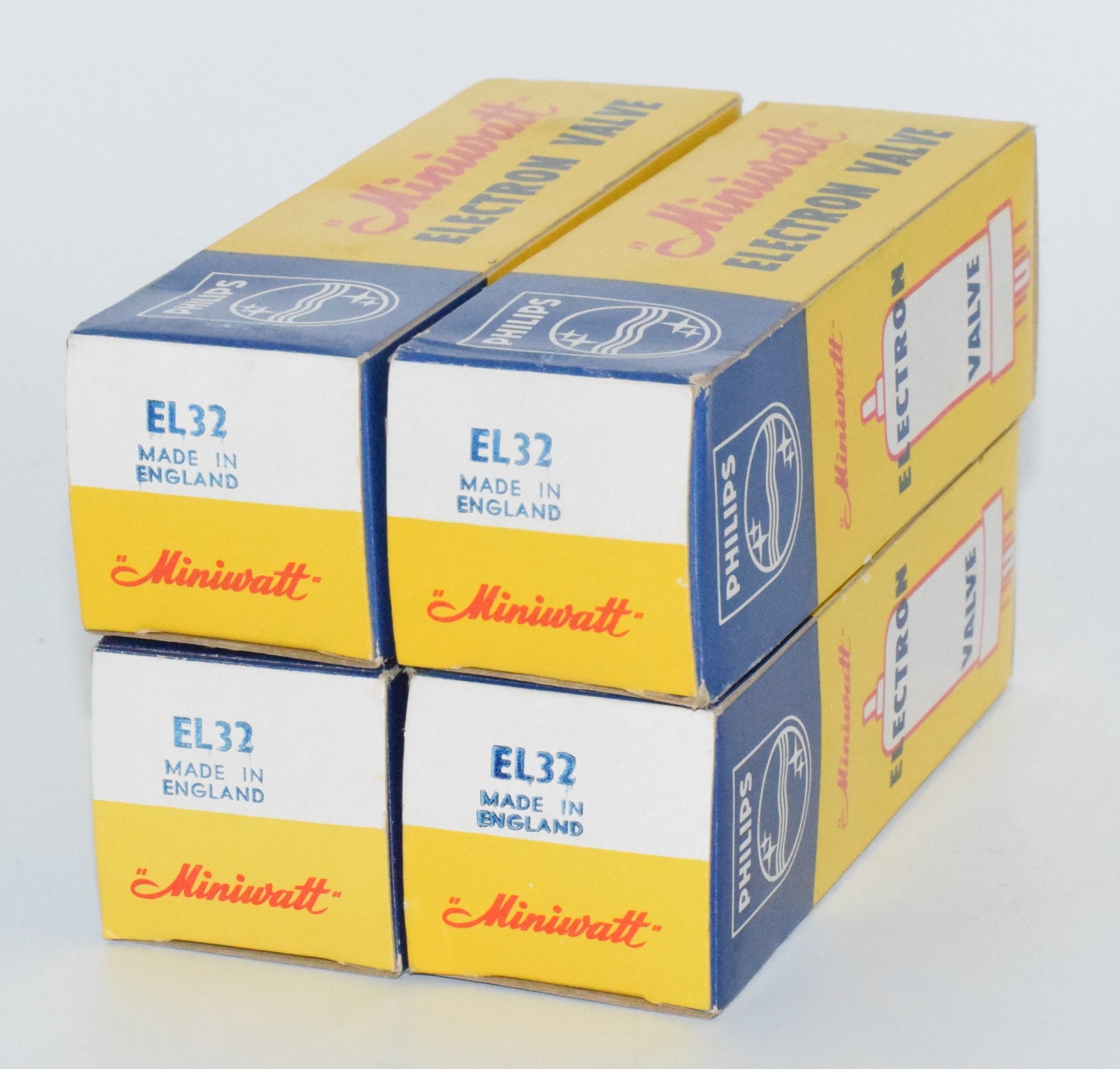 EL32 Miniwatt *Blackburn 1968* England NOS Matched Quad