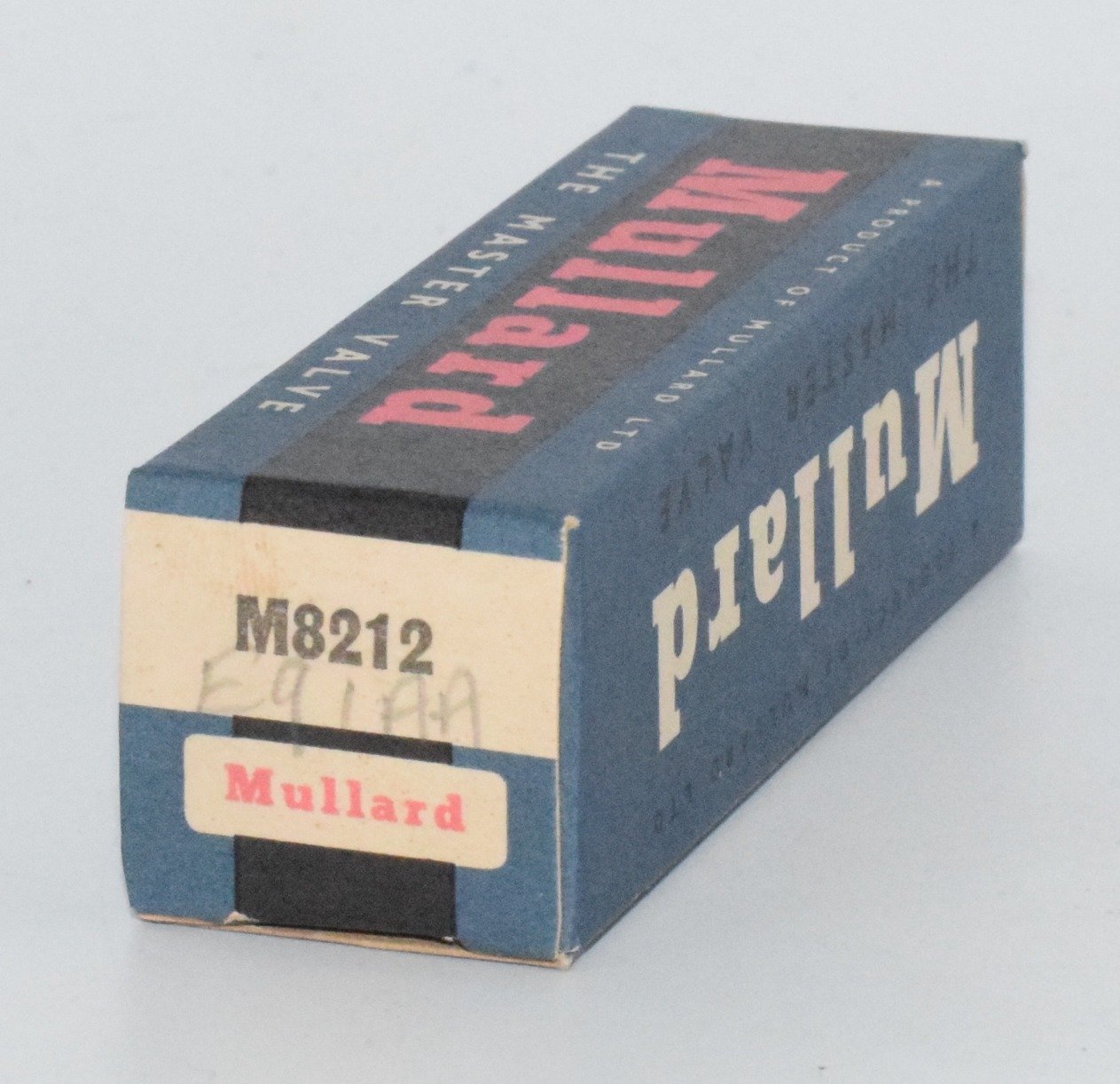 M8212 / CV4007 Mullard England *Mitcham 1965* NOS NIB Valve / Tube