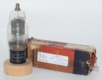 6U7G Radiotron AWV Australia Valve / Tube thumbnail 3